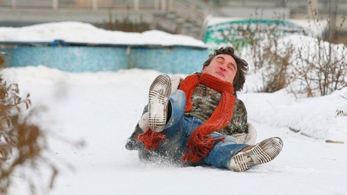 Spinal osteokondroz nedeni olarak düşme
